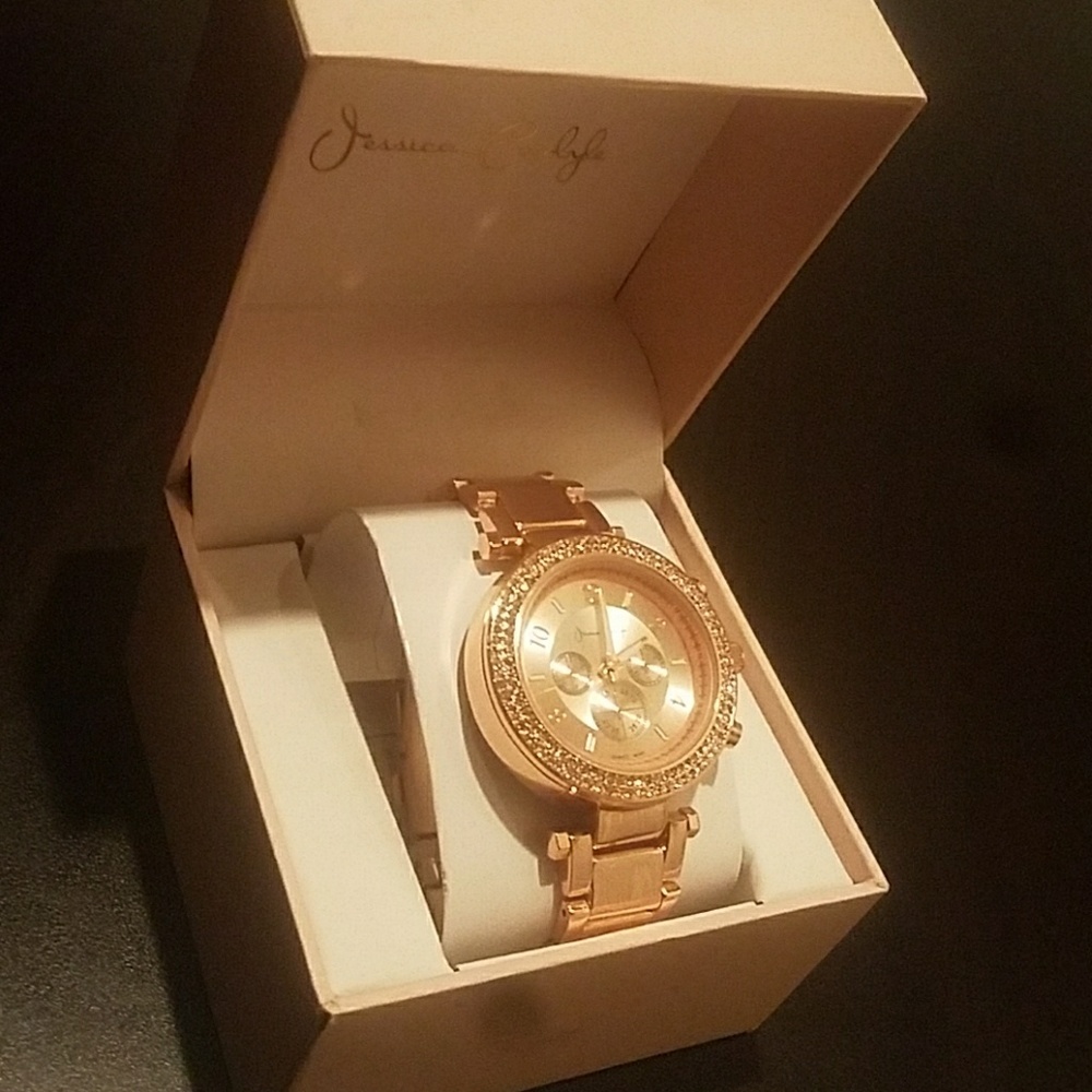 Jessica Carlyle Watch